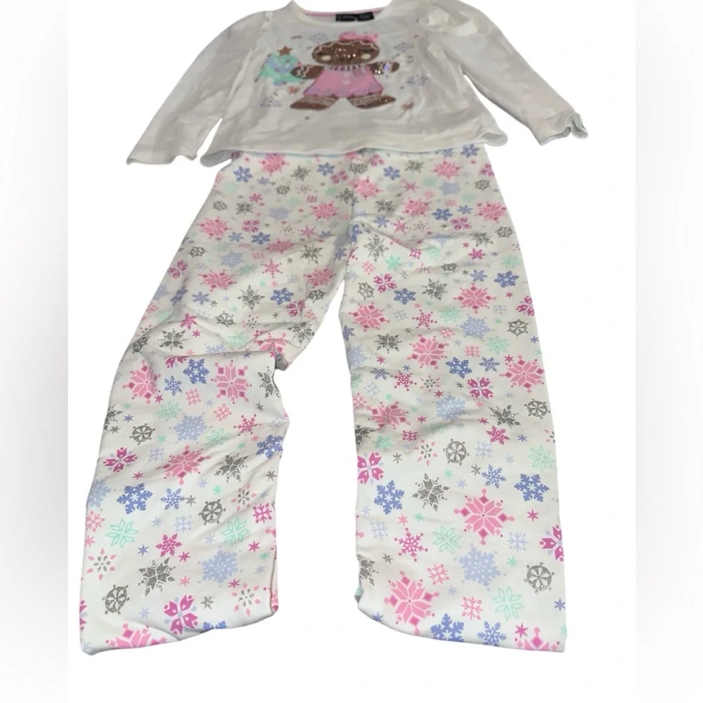 Cynthia Rowley girls 7/8 size White Gingerbread Pajama 2-Piece‎ set